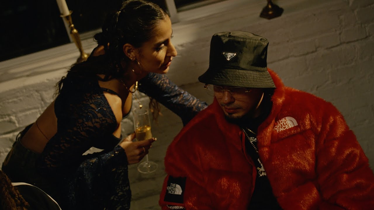 White-B - Plomo (Clip Officiel)