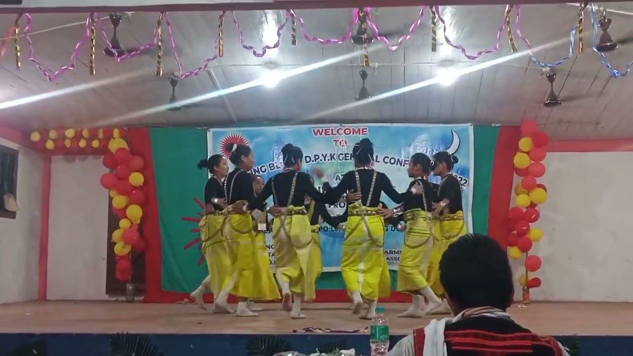 T.Y.S Gangging  group dance.......
