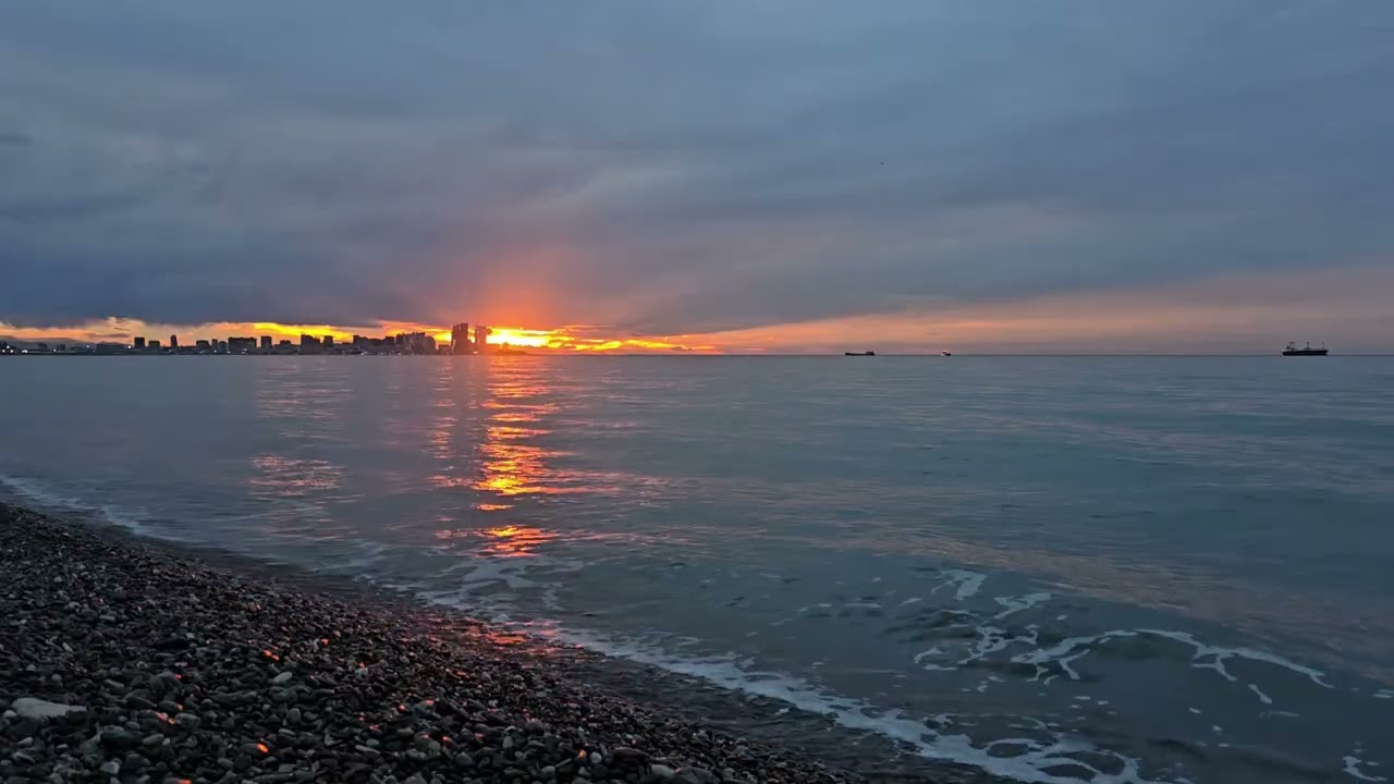 Golden Sunset Through Clouds | Long Ocean Calm