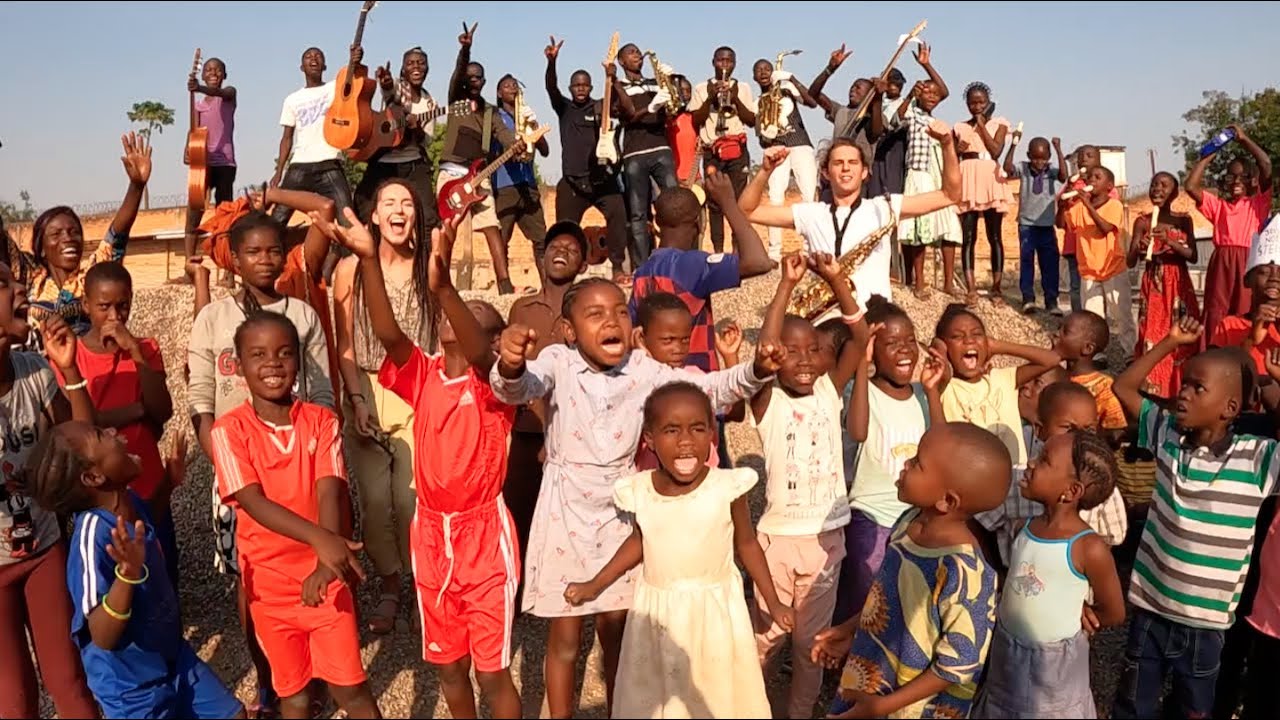 Świeć gwiazdeczko, mała świeć - African Music School & Słoneczni