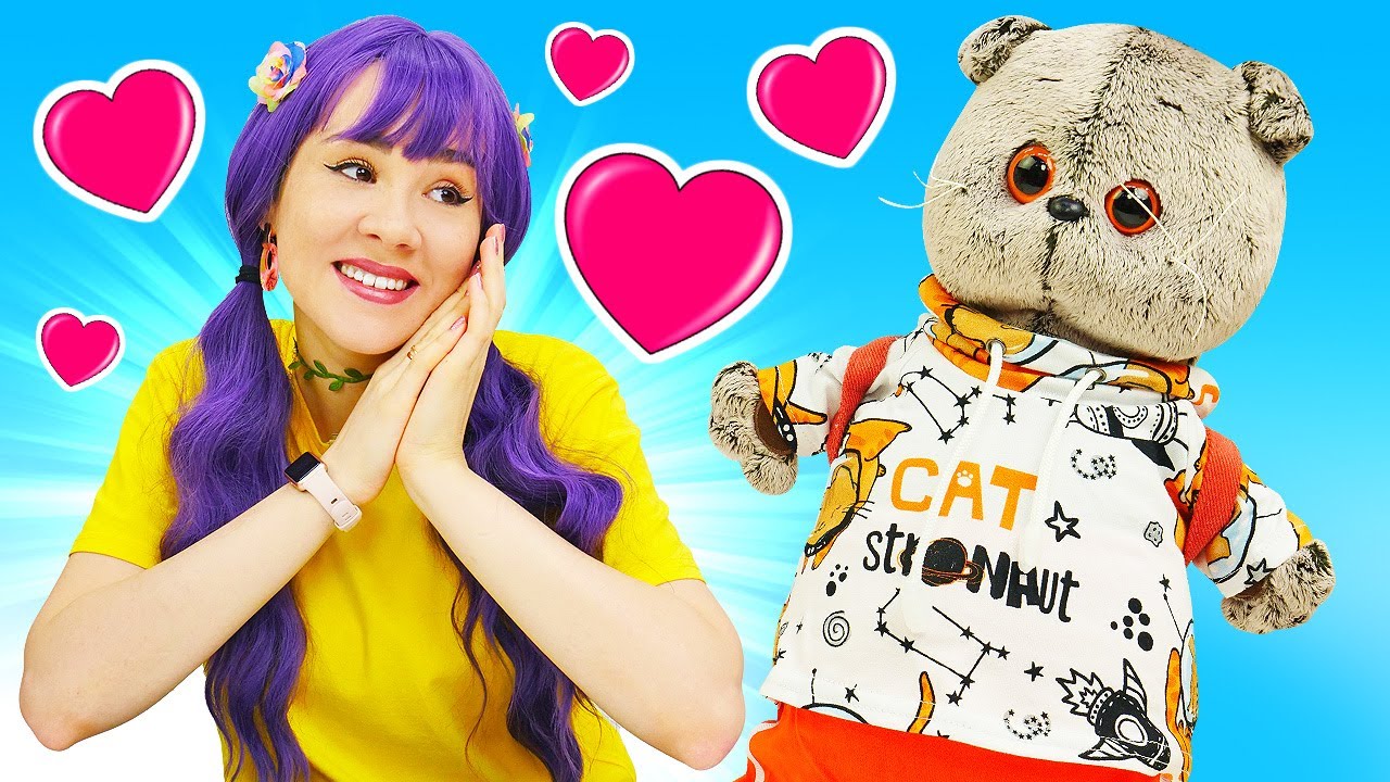 Кот Дымок потерял багаж! Игры одевалки для детей — видео про мягкие игрушки