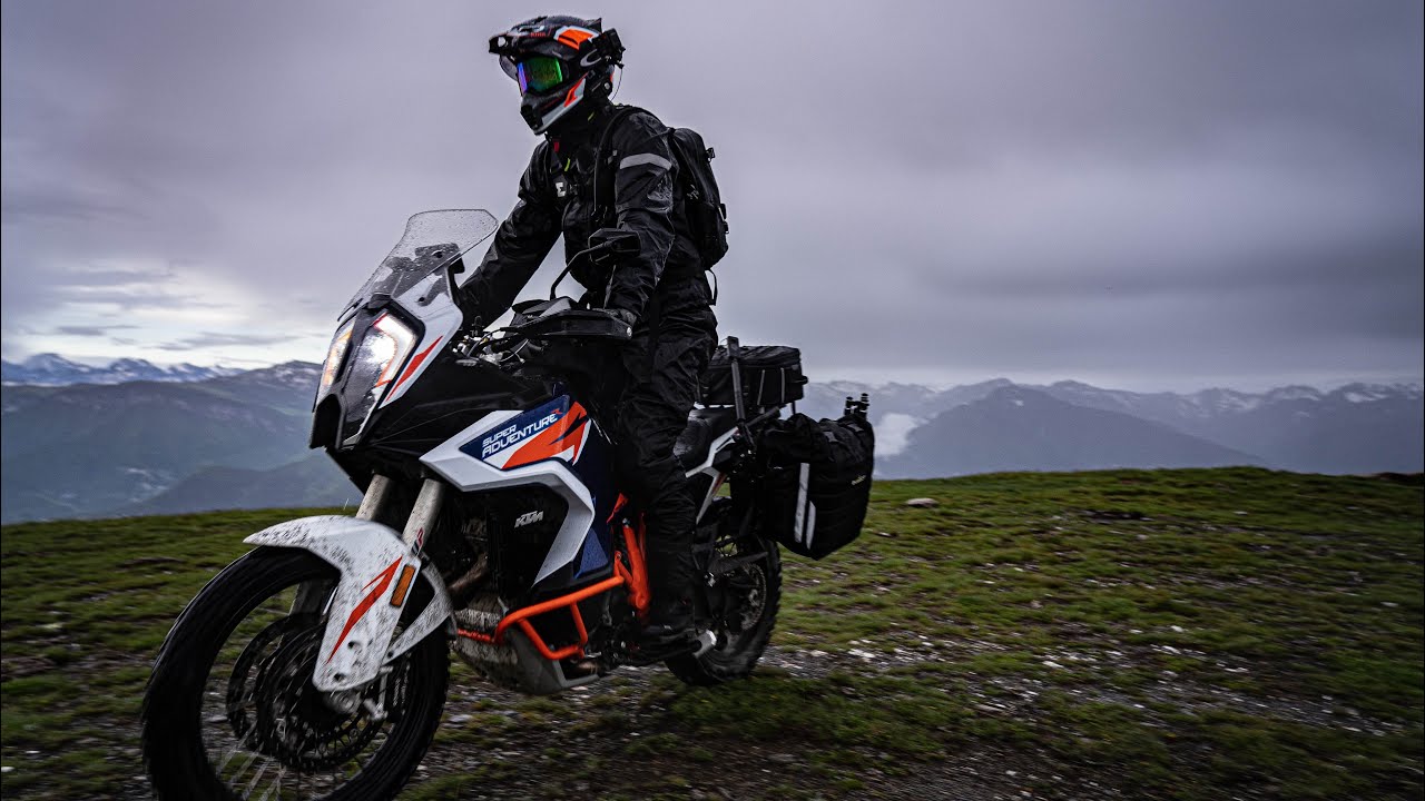 Day1-PARTENZA BAGNATA…un po’ di off con la Ktm 1290 super adventure R (strada dei cannoni)