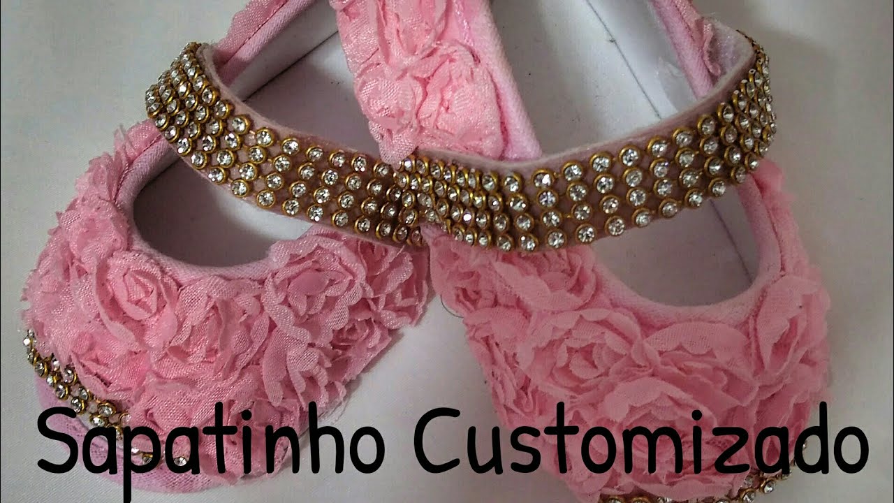 👟 - Sapatinho Customizado com Tule Bordado