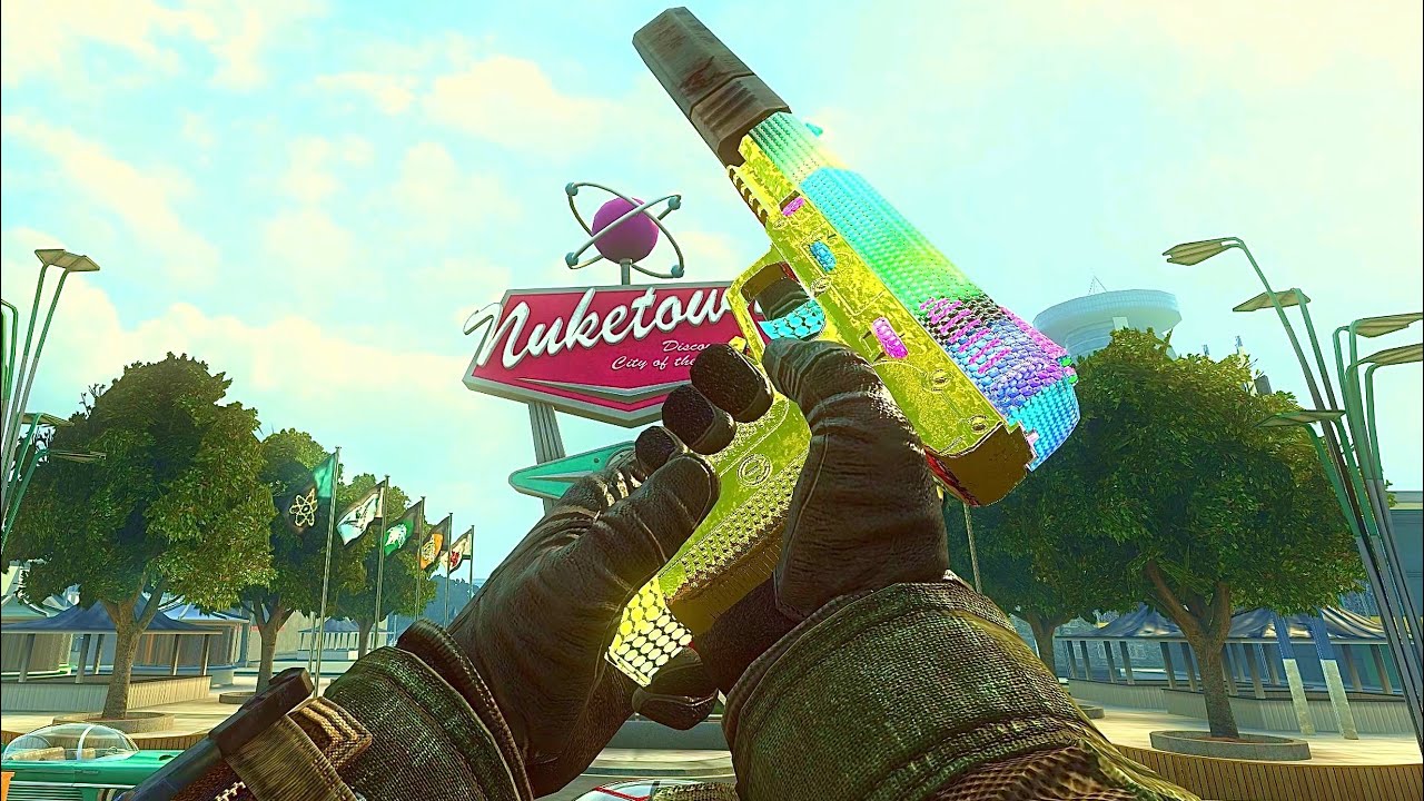 Black Ops 2 - 159 Kills w/ Pistol Nuclear on Nuketown