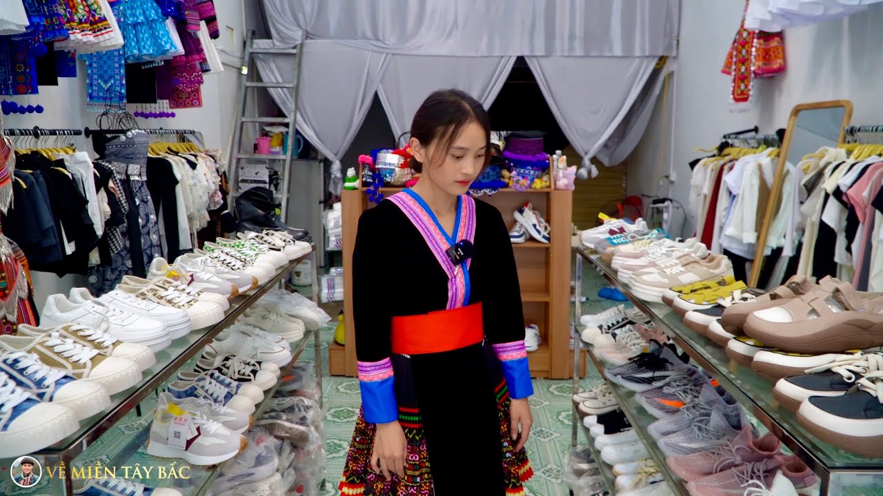Đến Thăm Trường Đại Học Em D&Iacute;N Học BẤT NGỜ Thấy Em D&iacute;n LỘT X&Aacute;C Th&agrave;nh C&ocirc; Chủ Nhỏ