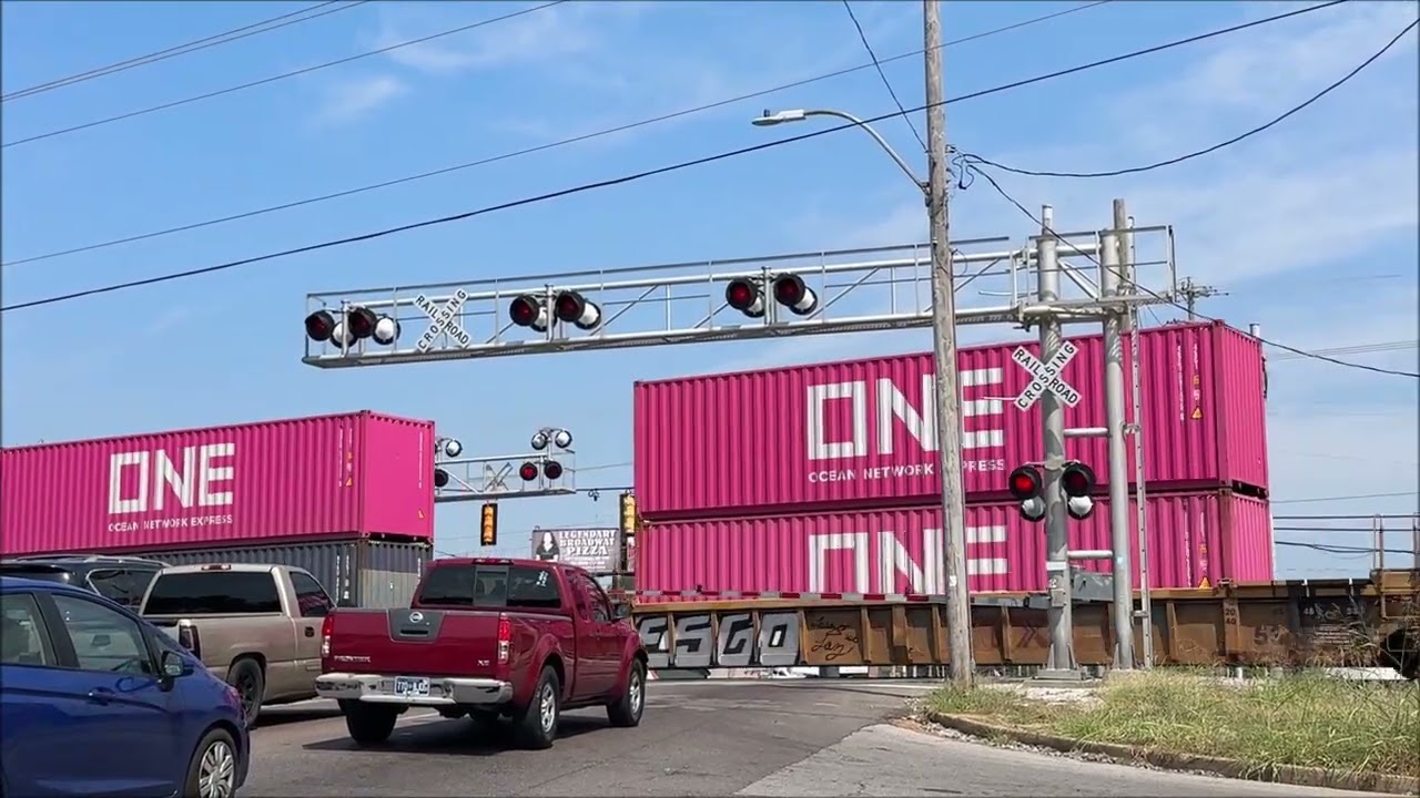 Mendenhall Road Railroad Crossing #2, Memphis, TN