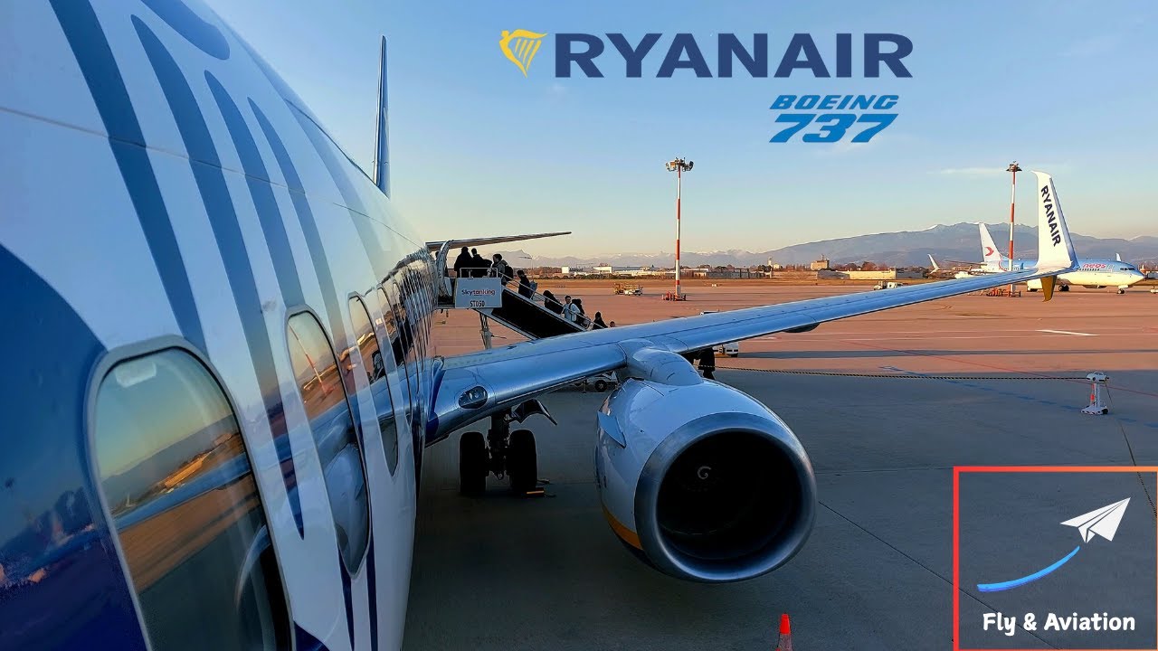 [4K] TRIP REPORT | B737 RYANAIR vs SUNSET! Who will win? | RYANAIR | Verona to Bari | Boeing 737-8AS