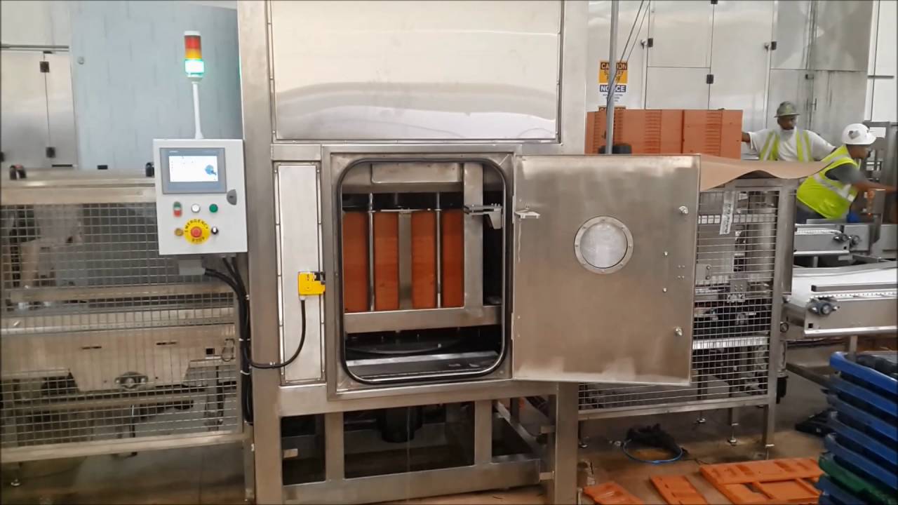 Spin dryer for plastic crates