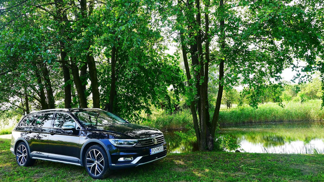 Volkswagen Passat Alltrack 2.0 TDI 240 KM night driving, line asist test