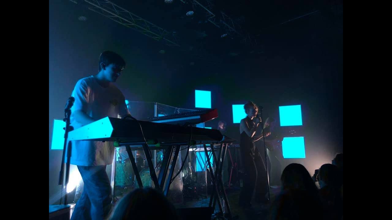 Froukje - groter dan ik live - licht en donker tour Utrecht de helling late show 28/10/2021