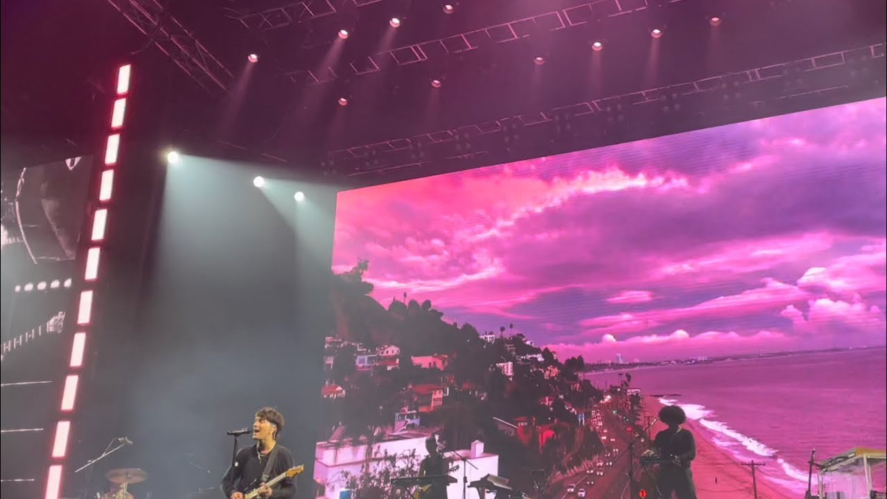 LANY • Pink Skies • LANY Live in Manila 2022 • Day 2 • HD
