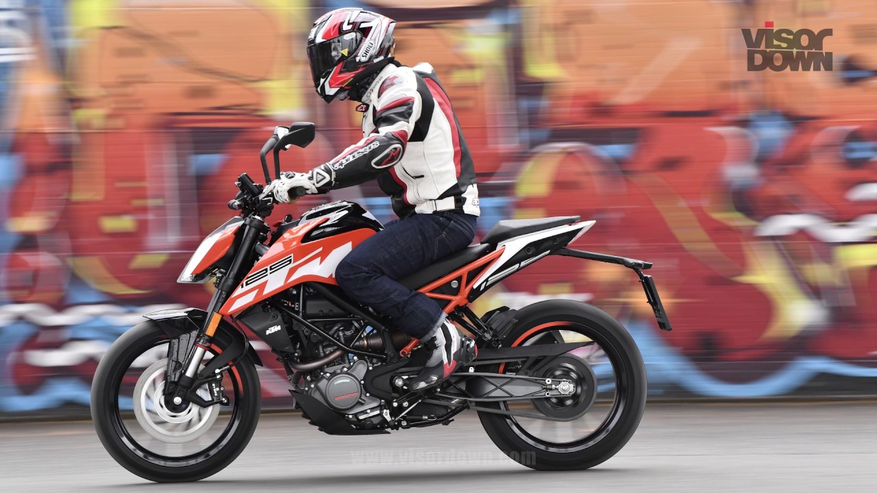 KTM 390 Duke and KTM 125 Duke Review First Ride | Visordown.com