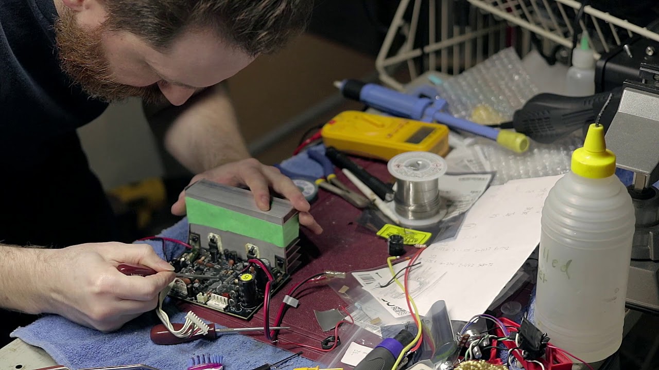 Fixing a KRK Rokit 5 RPG2 Monitor Speaker. Repair FTW!