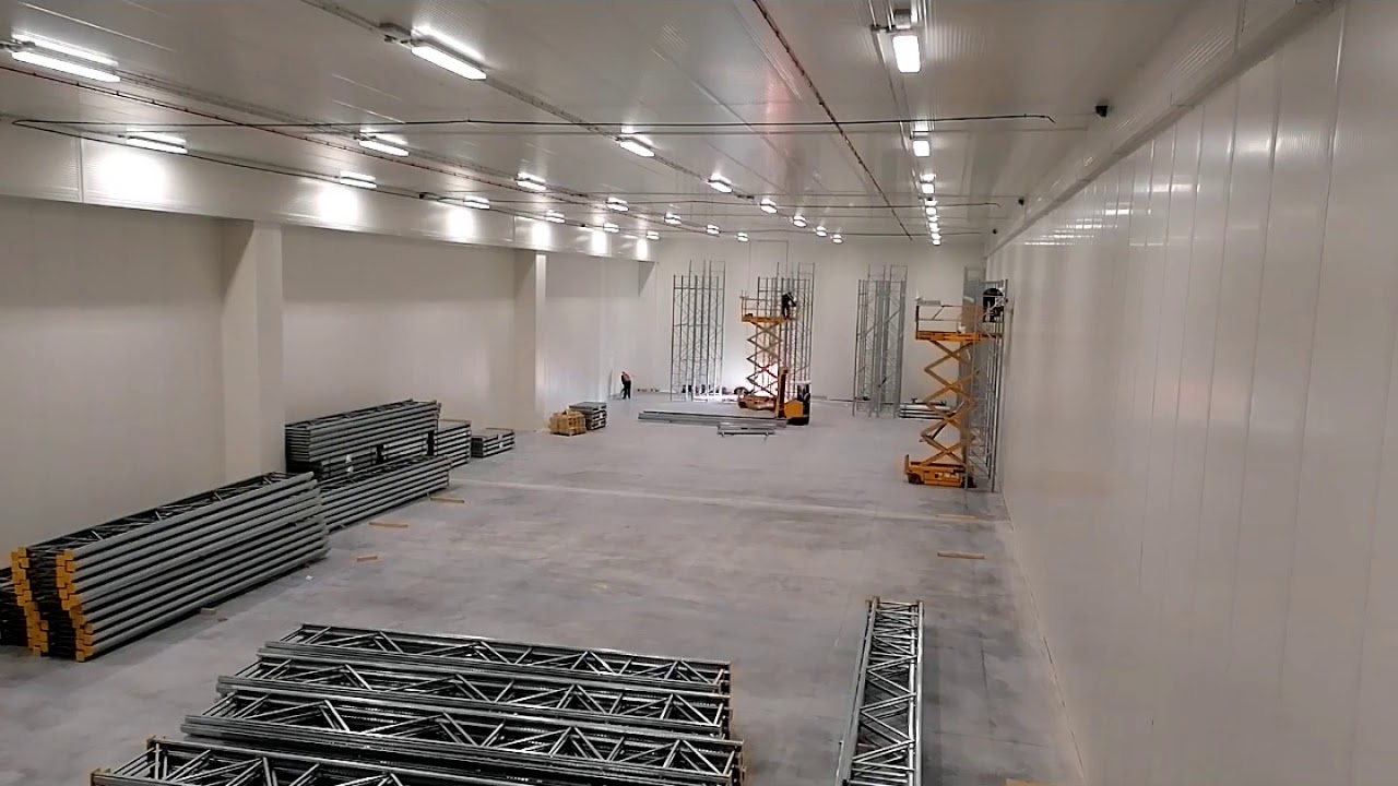 Montaggio scaffalatura porta pallets