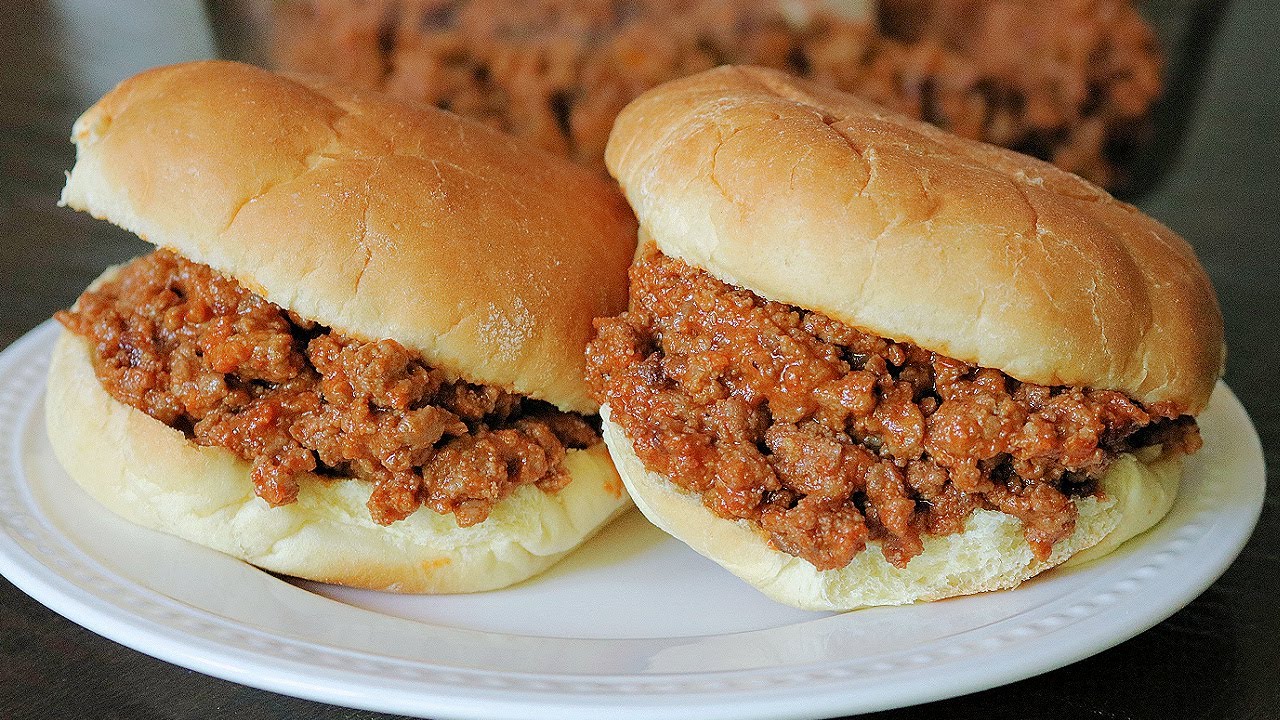 Easy Homemade Sloppy Joe Sandwiches