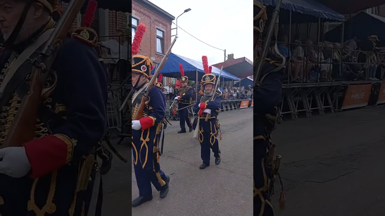 La S.R. Les Fusiliers Marins 1810 et les marins de la Garde. Passage tribune 2024. Madeleine jumet