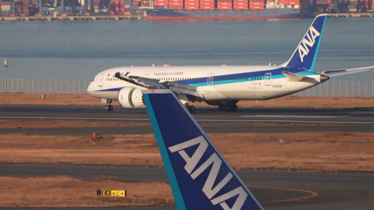 #planespotting Haneda International airport#departure ANA B777 , B787 and arrivals