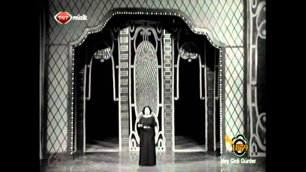 Rikkat Uyanık - Gülme Ha Gülme (1979) [ Barış Manço'nun Annesi ]