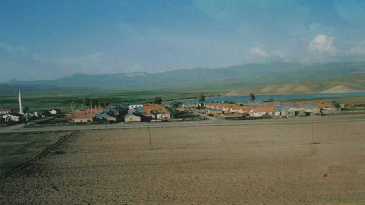 Dönerdere Horiyom .. (Türkçe Altyazılı)