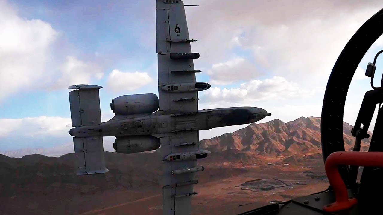 A-10 Thunderbolt II Formation & USAF Thunderbirds F-16 Cockpit Video During Nevada Flyover