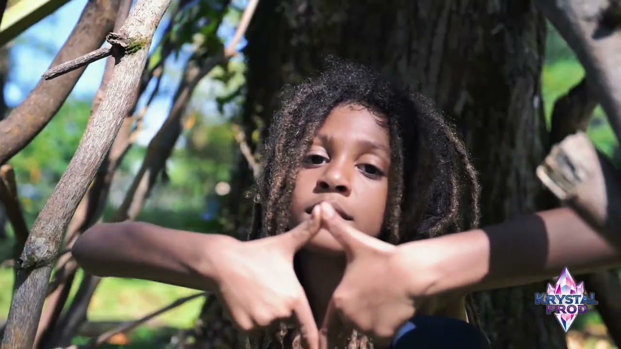Jahnathan Sativah -C'est Dieu qui contr&ocirc;le  !!4k 