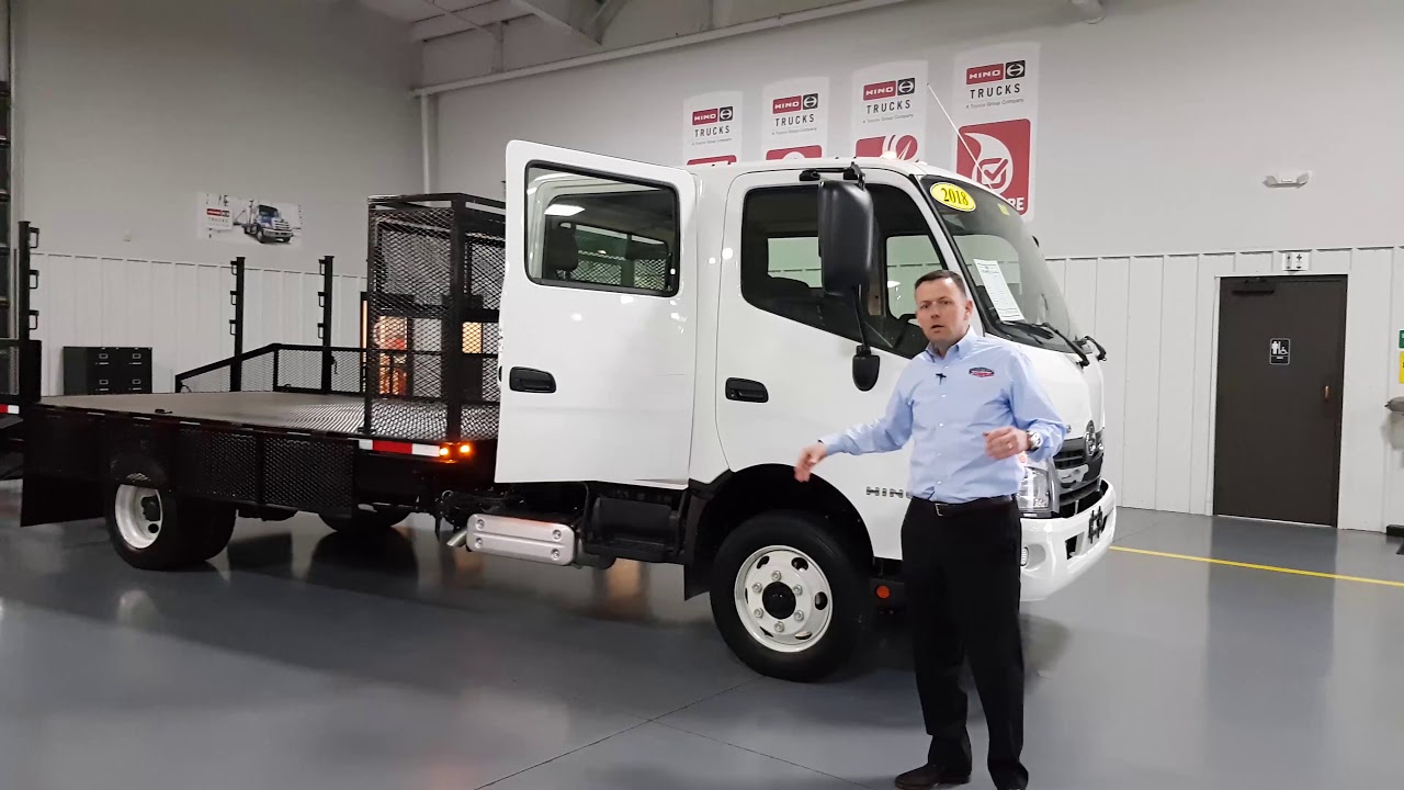 Обзор грузовика Hino 155DC с открытым кузовом 2018 года выпуска