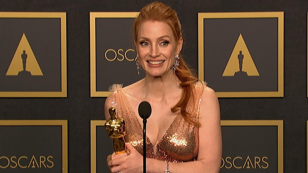 Oscars 2022: Jessica Chastain, Best Actress | Backstage Interview