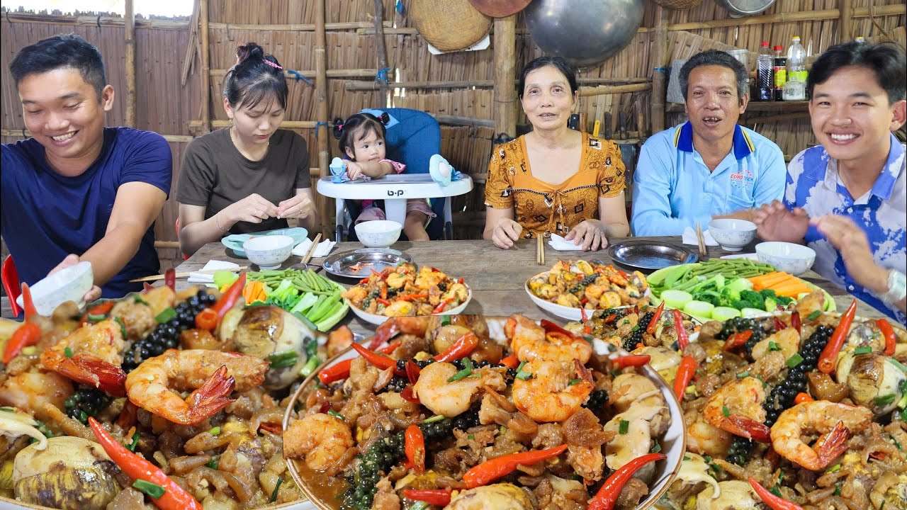 Hột Vịt Lộn Kho Quẹt Rau Củ Luộc Vậy Mà Ăn Sạch Nồi Cơm Không Hay Luôn | KBMQ