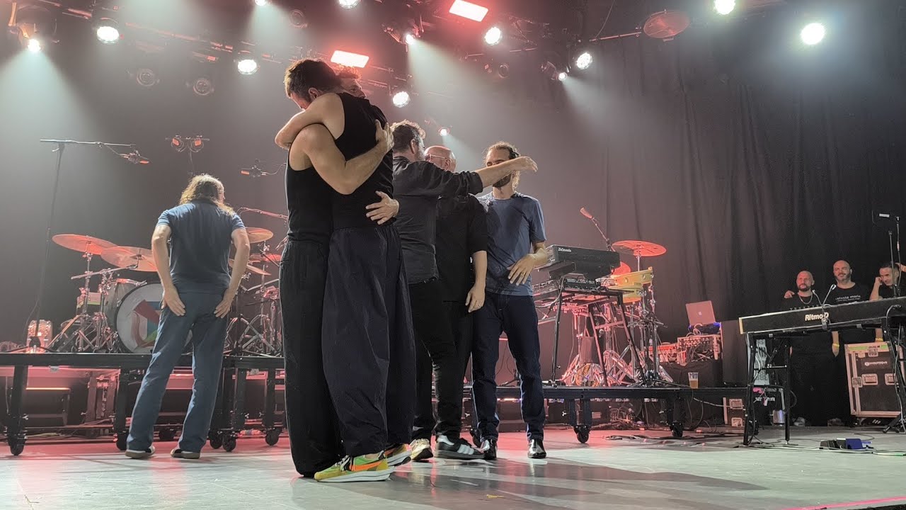 Vetusta Morla - Los días raros & despedida - 2024-09-09 Madrid (La Riviera)