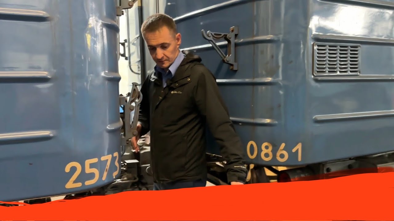 Что делать, если вы упали между вагонами в метро?