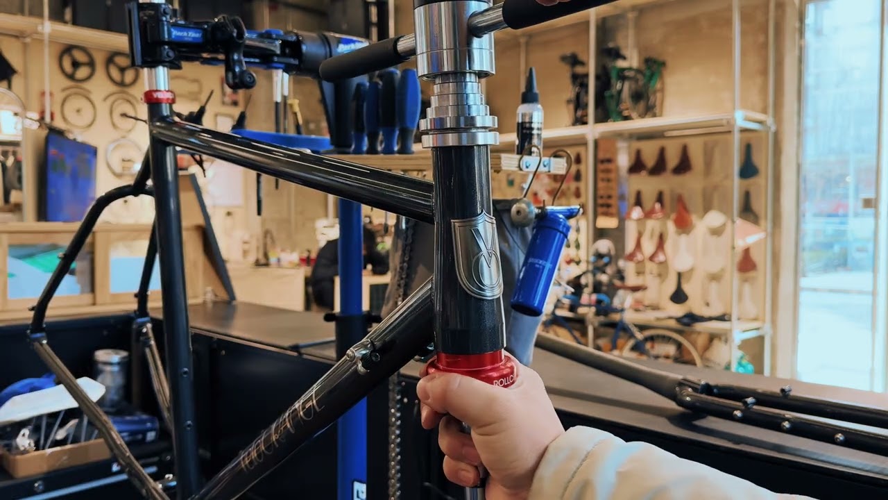 VELO ORANGE PASS HUNTER CUSTOM BUILD | Part One