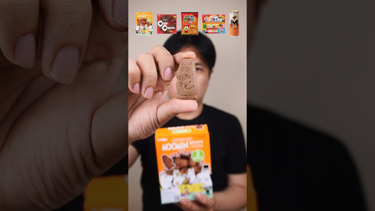 EATING VARIOUS JAPANESE SNACK #asmr #shorts #mukbang