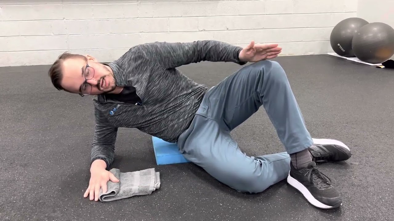 Low Oblique Sit