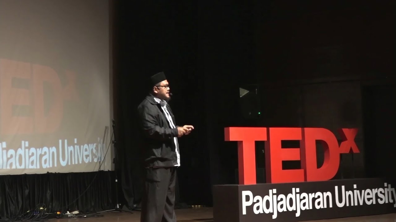 &ldquo;Mental terjajah : Salah siapa?&rdquo;  | Guru Gembul | TEDxPadjadjaran University