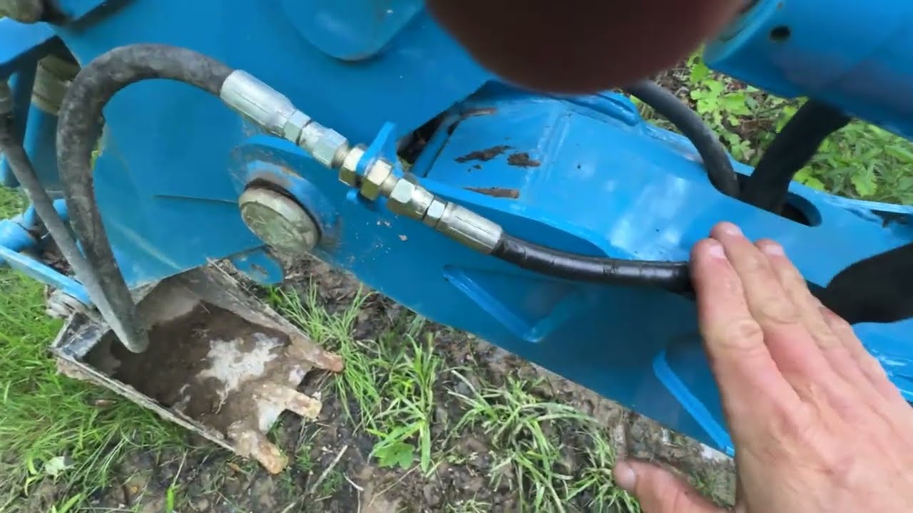 How to replace hydraulic hose on backhoe or tractor.