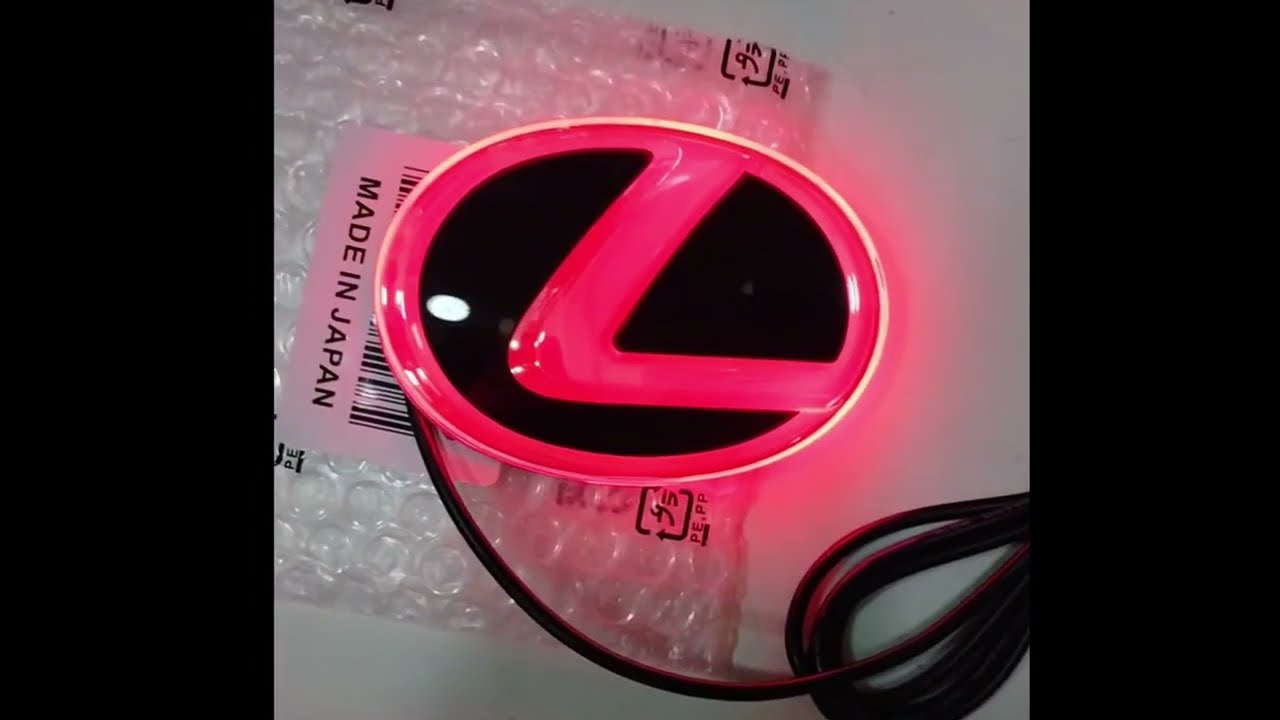 Lexus&rsquo;s Radiant Identity: Exploring the Dynamic Logo Lights