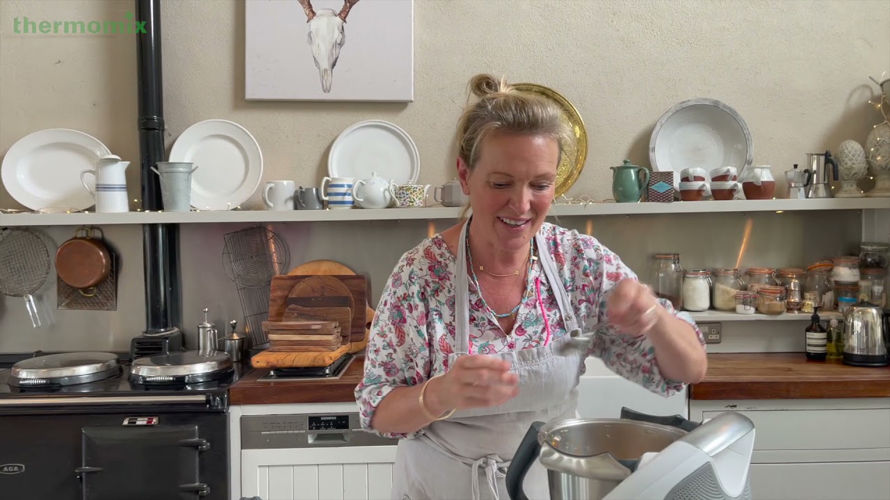 Rachel Allen X Thermomix - Cottage Pie with Colcannon Mash