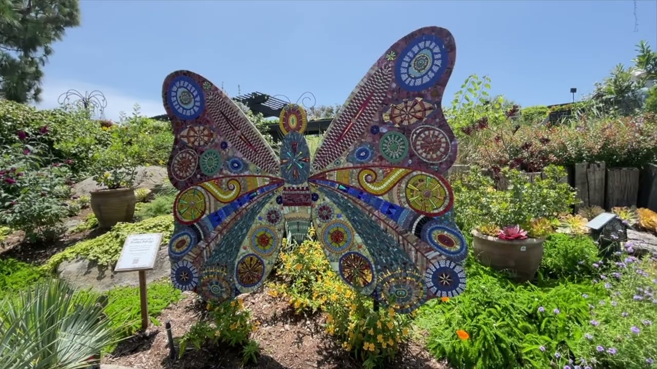 Spring at Roger's Gardens 2023