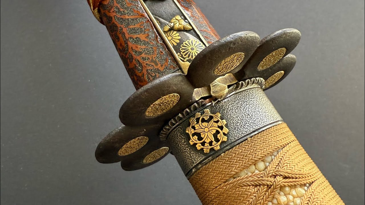 Kamakura Ayanokoji Nihonto in high quality handachi koshirae.