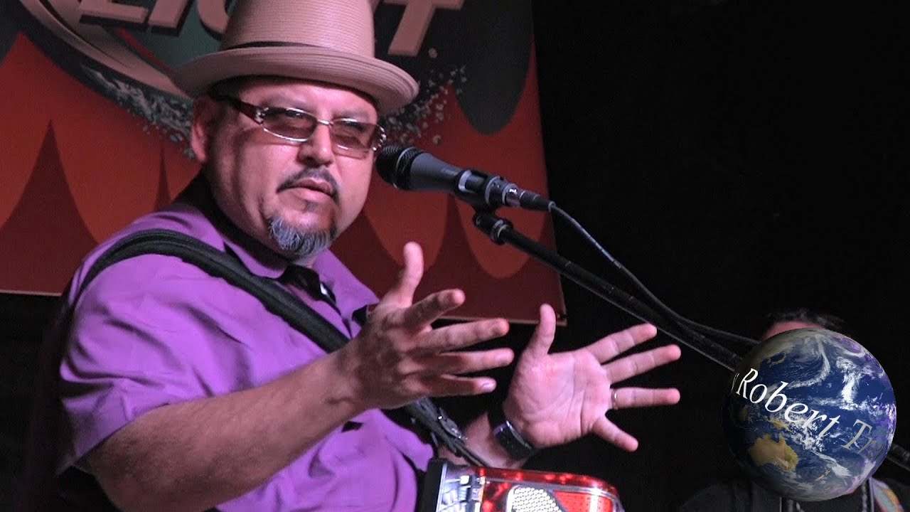 Boni Mauricio y Los Maximos Tejano Conjunto Festival 2015