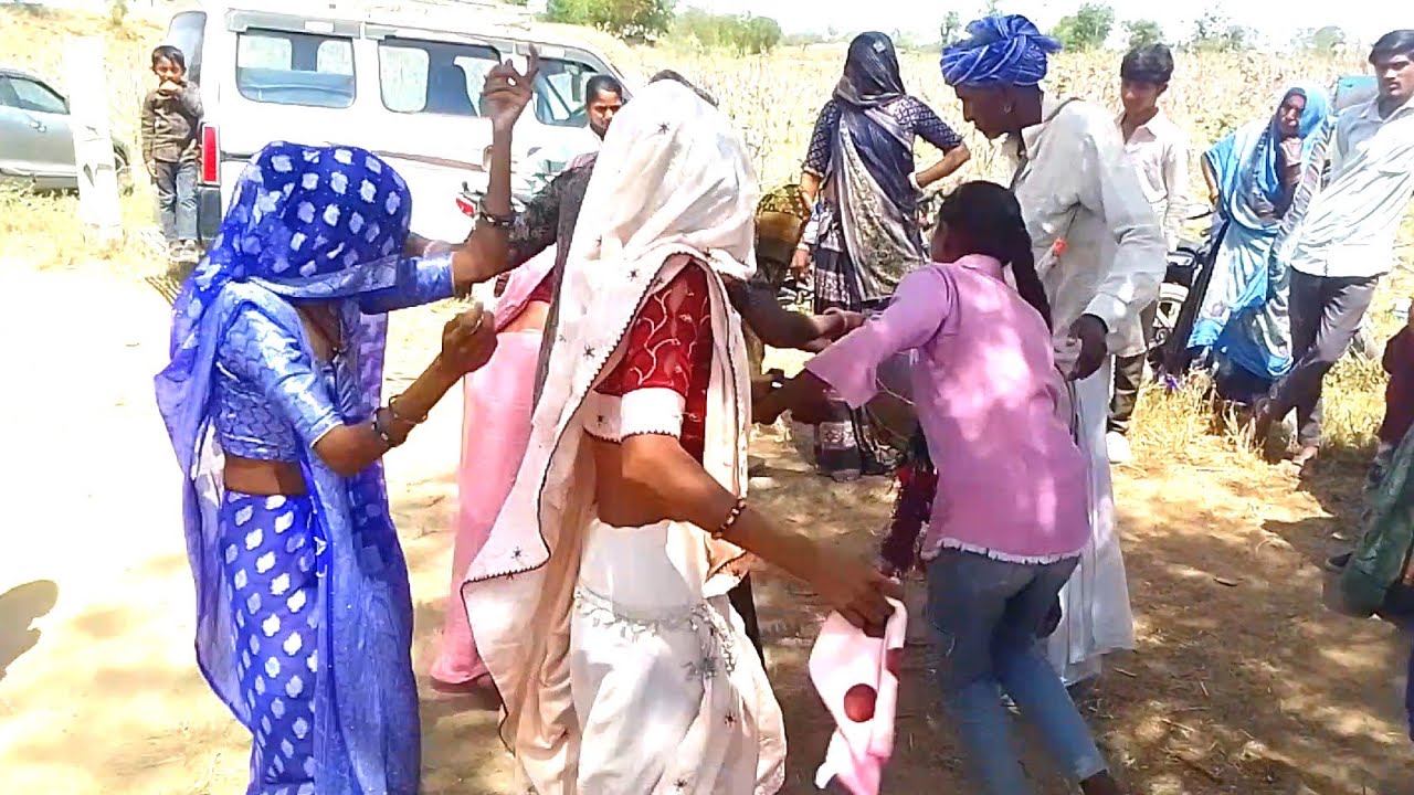 મેહવાના દેશી લગ્ન દેશી ઢોલ ના તાલે ભાભીઓ નો ડાન્સ જોરદાર ભાભીઓ નો ડાન્સ દેશી મડચી full HD video 2026