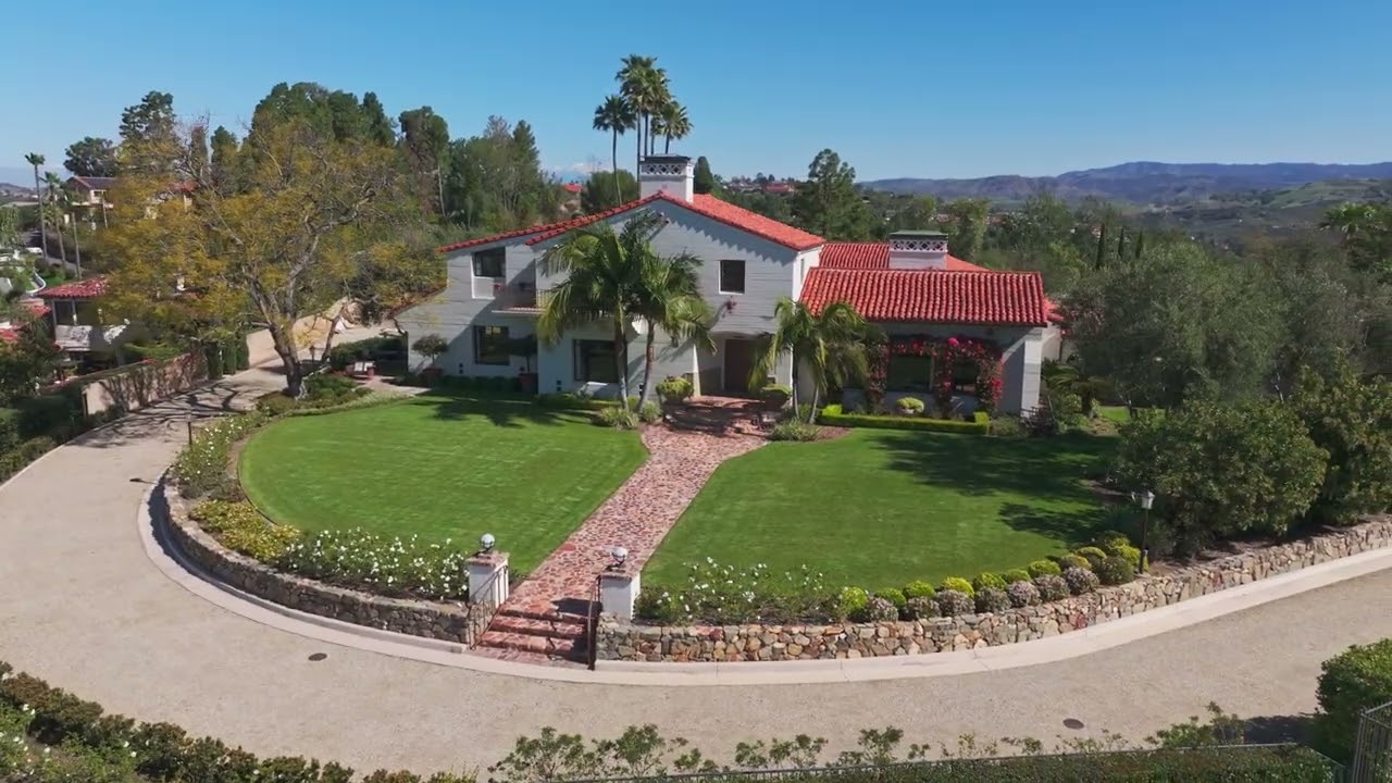 Exploring the Community of North Tustin, California