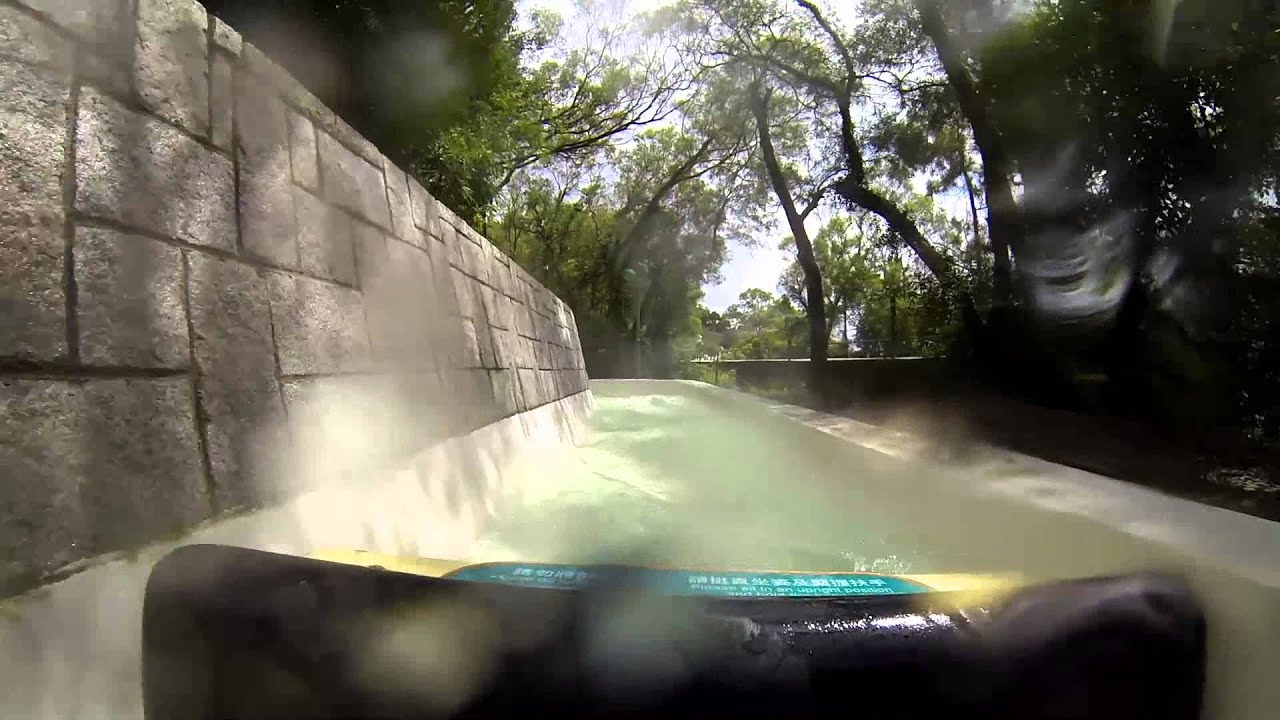 Raging River Water Ride, Ocean Park Hong Kong. 滑浪飛船