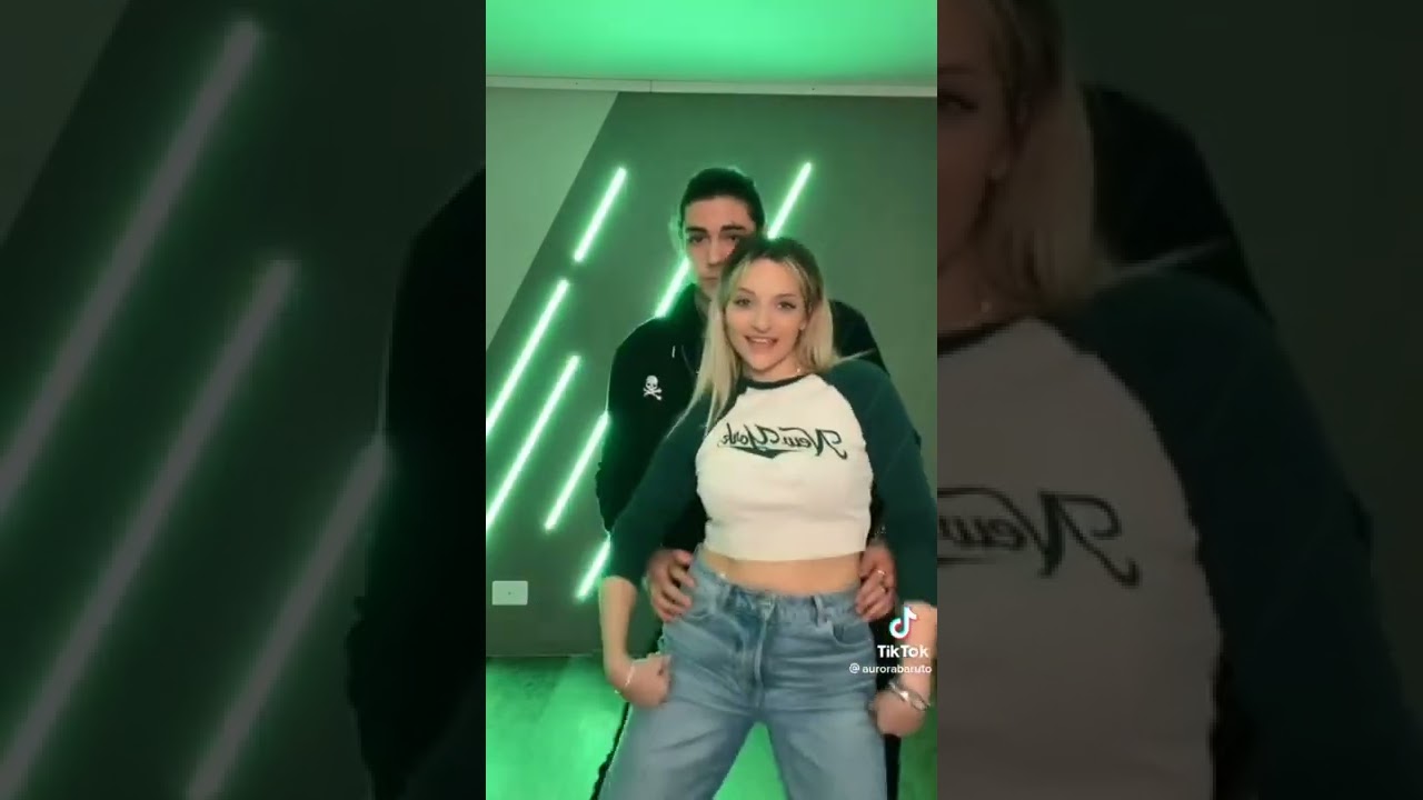 Tik tok di aurora baruto con Luca vetrone