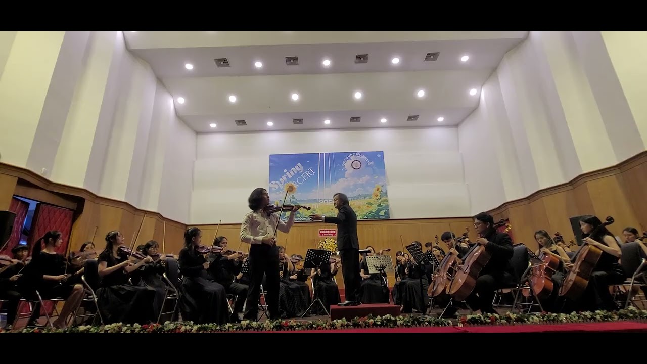 Julian Nguyễn- A. Vivaldi  Concerto F Minor 