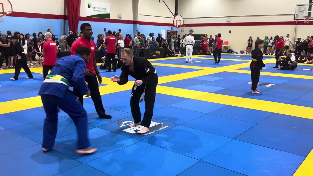 Two Well Composed BJJ White Belts Have A Solid Match Before One Hits Dominate Submission