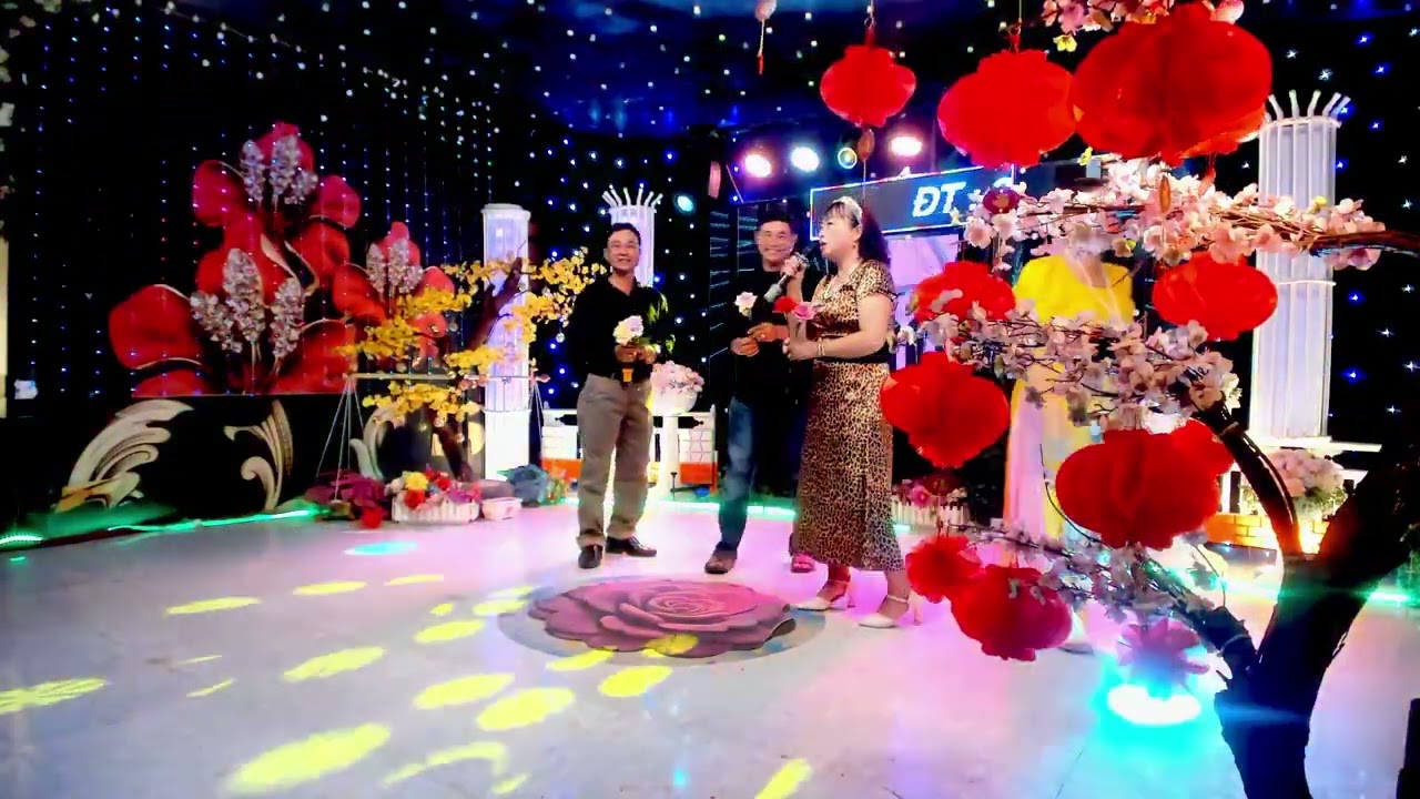 CK.ĐÔI NGÃ CHIA LY.                         TB.THANH THẢO &NGỌC DIỄM 