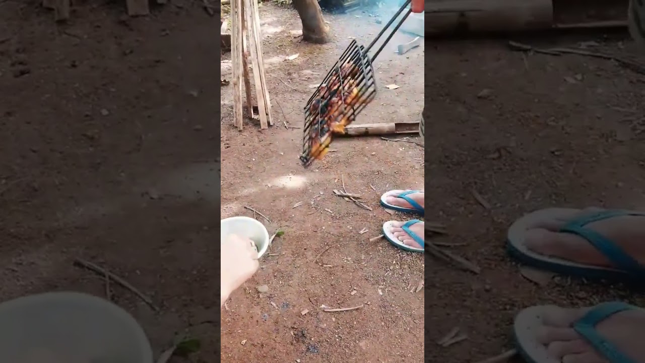 Chicken barbeque in village #shorts #summerdiary #travelvlog #suasanadesa #kuliner #barbeque