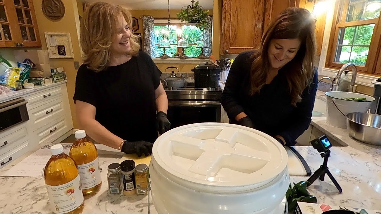 Консервируем халапеньо с мамой! 🌶👩‍🍳🥰 // Garden Answer