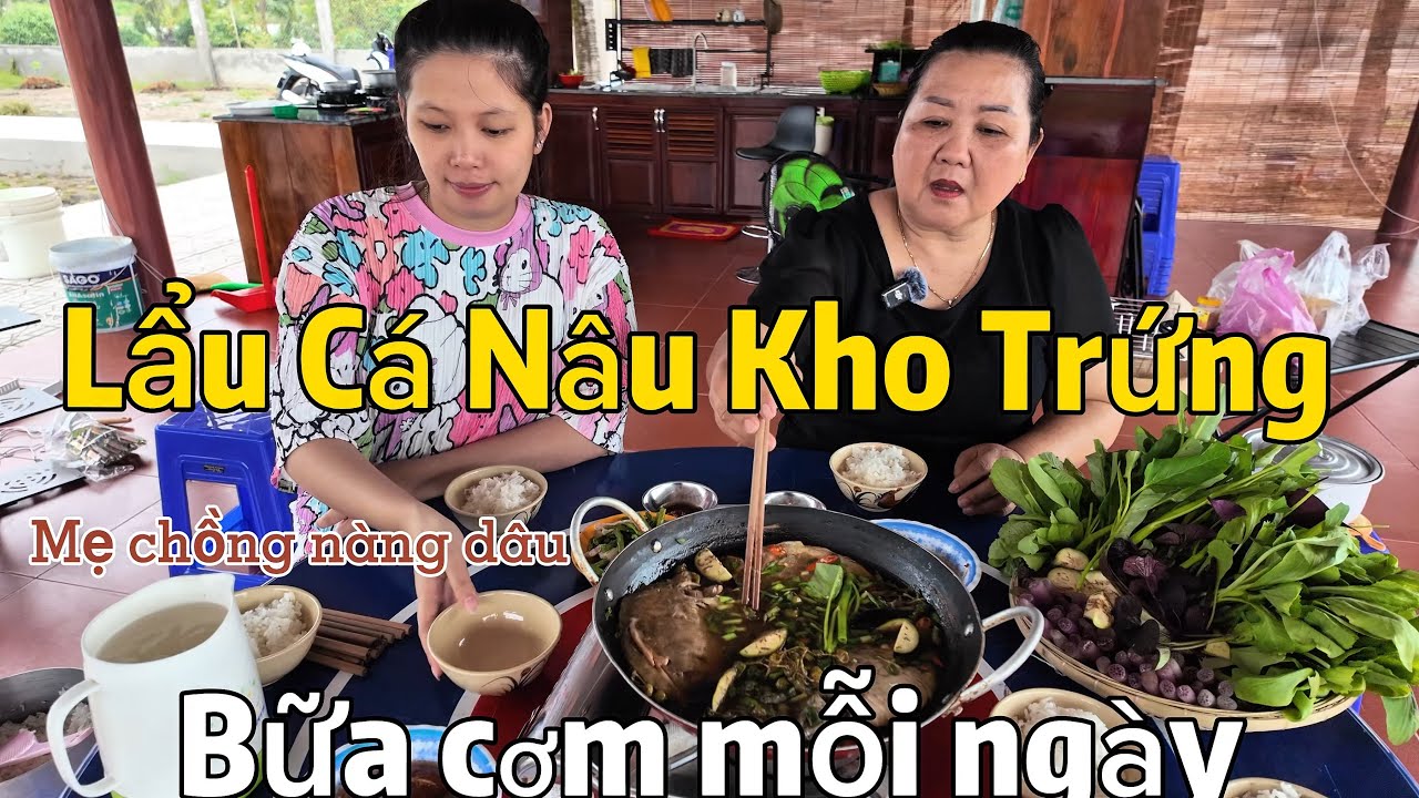Cá nâu trứng kho làm lẩu ăn với rau  ngon lắm bà má ơi 